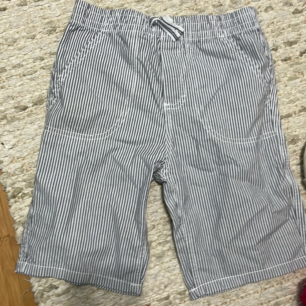 Nautica size 7 shorts with pockets front and back
